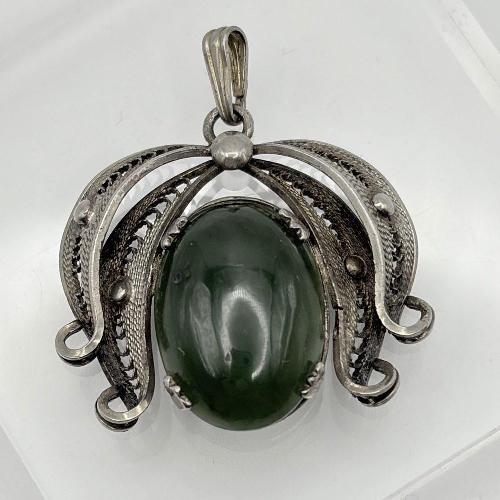 Vintage Sorrento Sterling Silver 925 Filigree Pendant Jade Green Stone Pendant